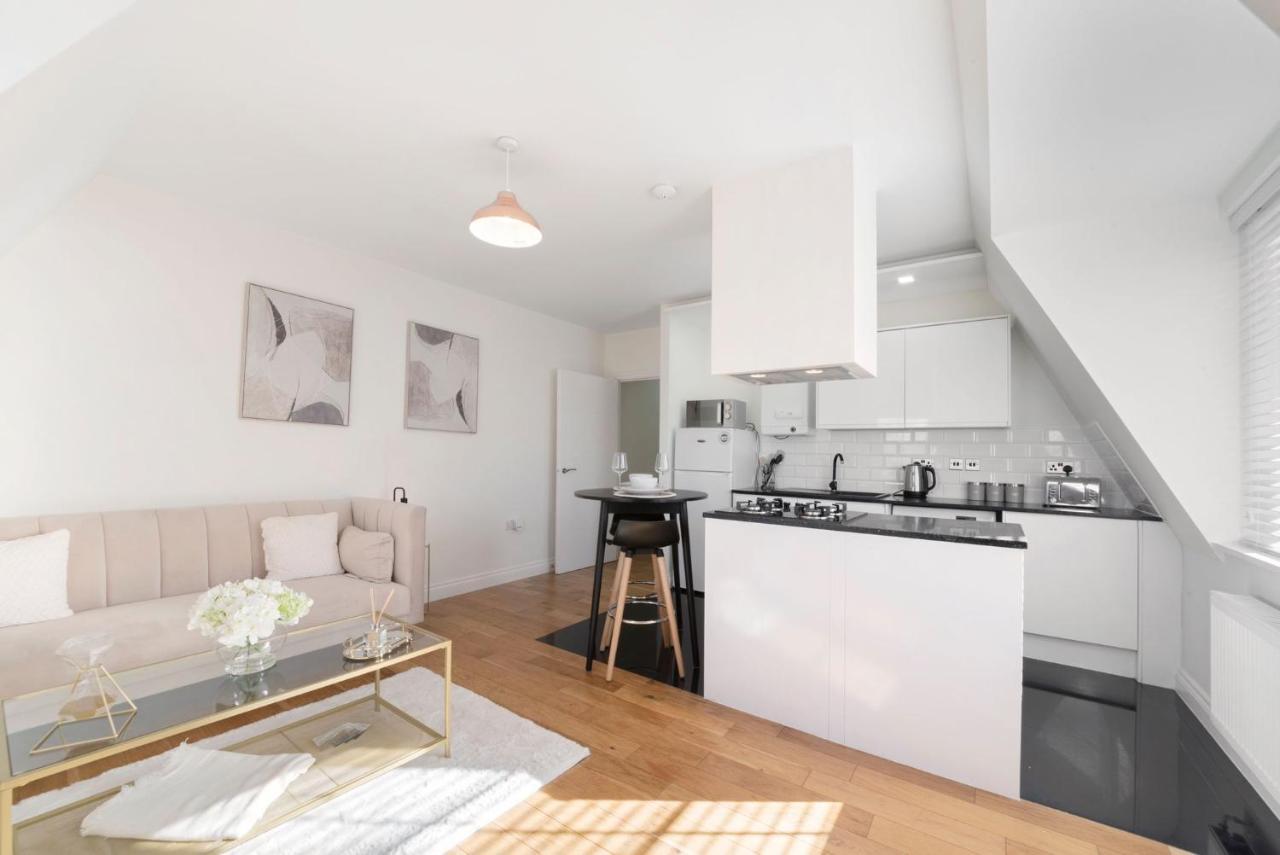 Spacious One Bed Loft Apartment Birchanger Eksteriør billede